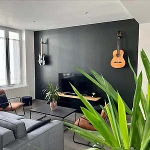 Avec Superbe Rooftop Privatif ! Appartement