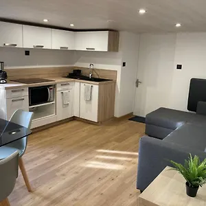 Chaleureux Proche Centre Appartement